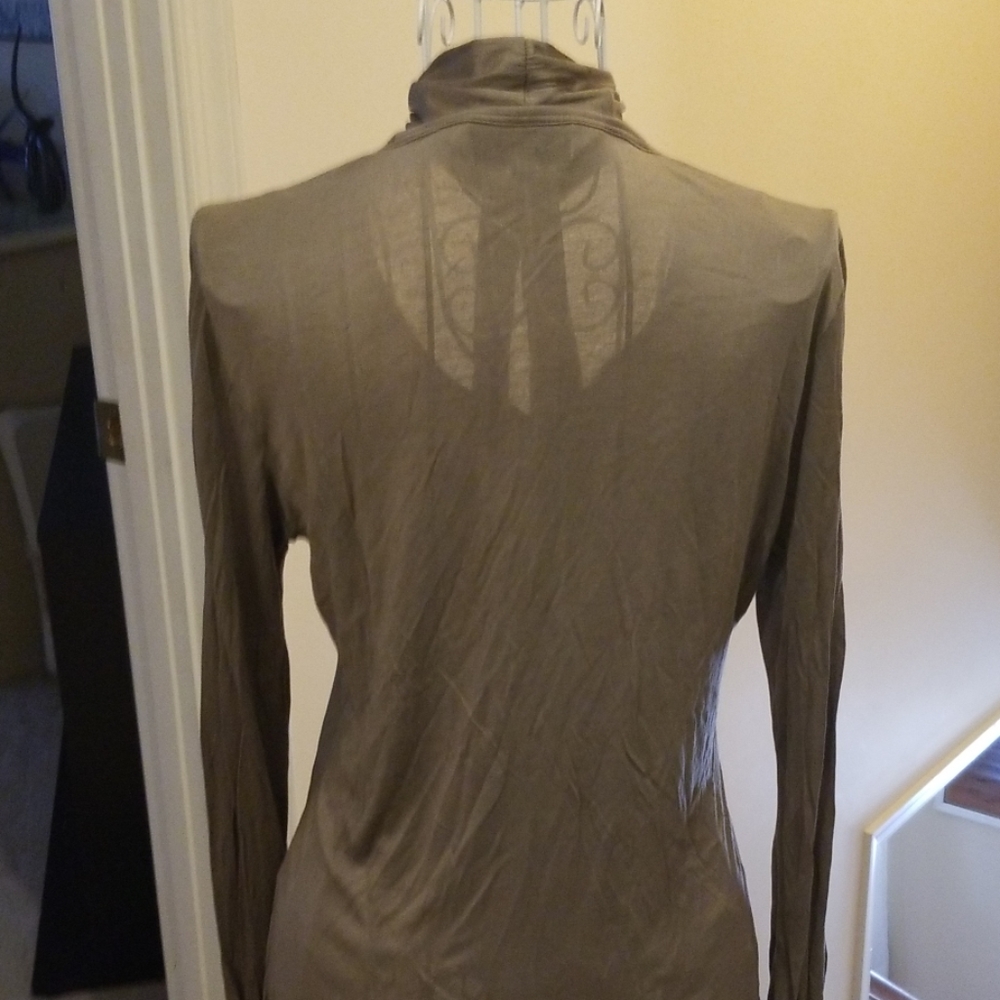 Gorgeous Trina Turk top - Picture 4 of 7